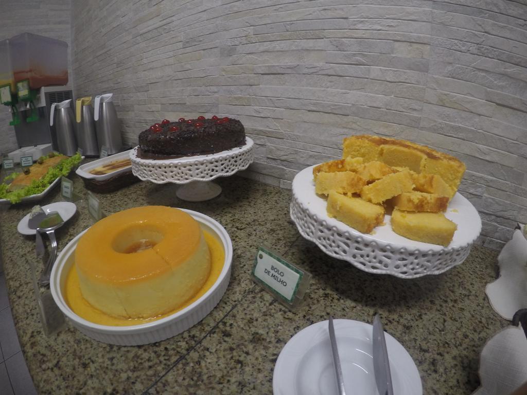 פורטאלזה Abrolhos Praia Hotel מראה חיצוני תמונה